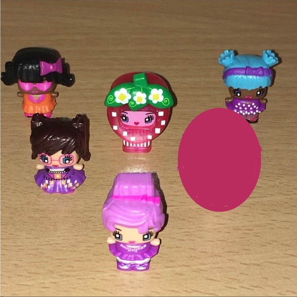 My Mini Mixie Qs | Toys | 5 My Mini Mixieqs Figures Series And 2 Qs ...